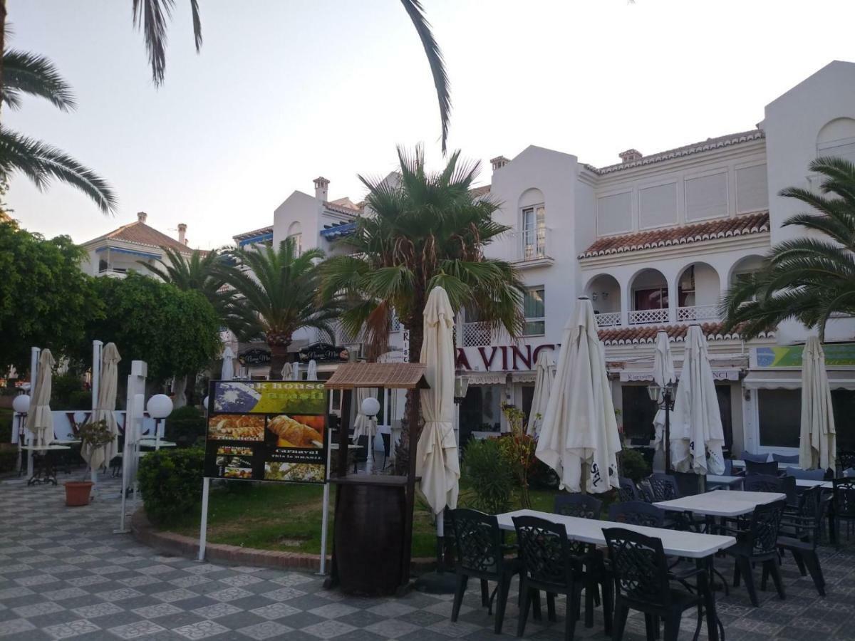 Nerja Solymar Apartment Luaran gambar