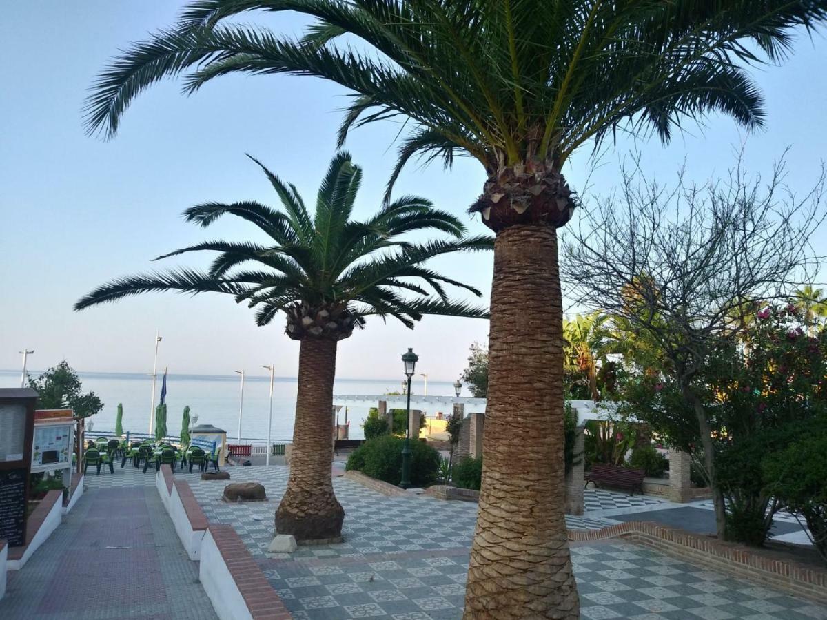 Nerja Solymar Apartment Luaran gambar