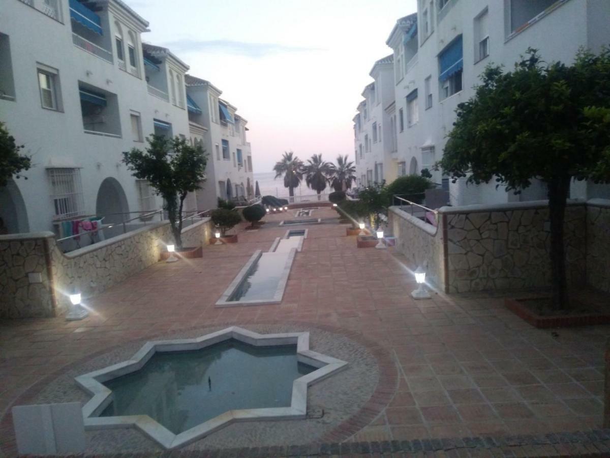 Nerja Solymar Apartment Luaran gambar
