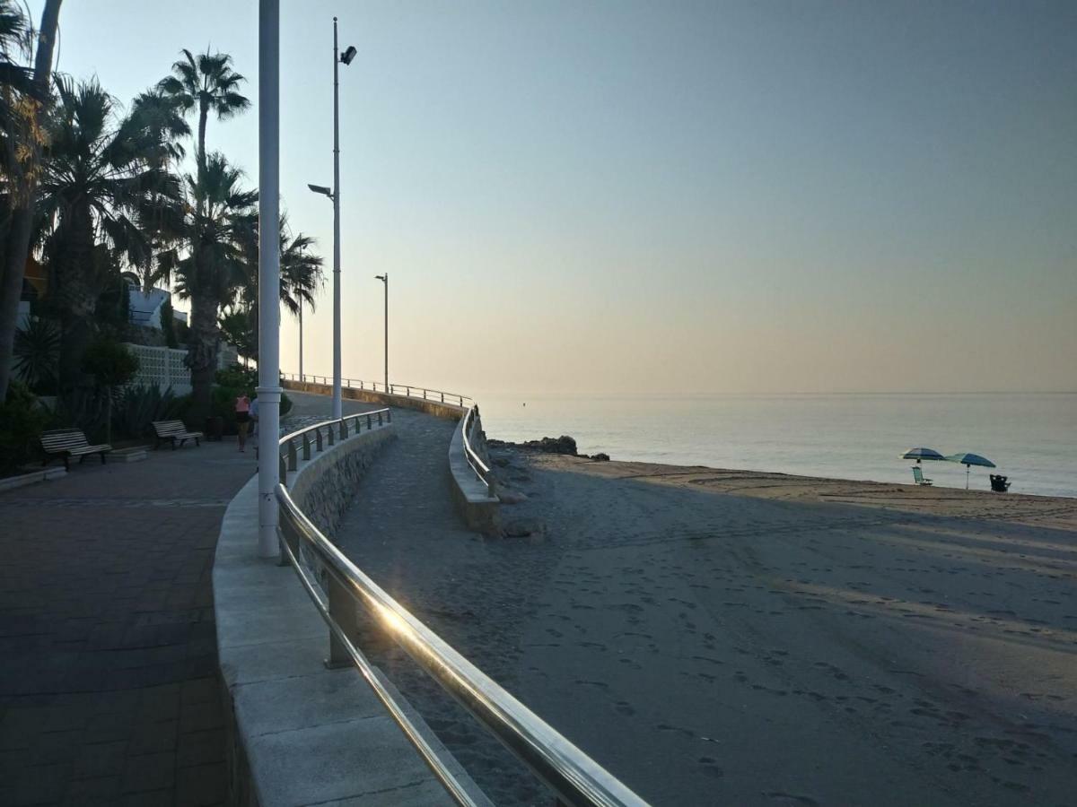 Nerja Solymar Apartment Luaran gambar